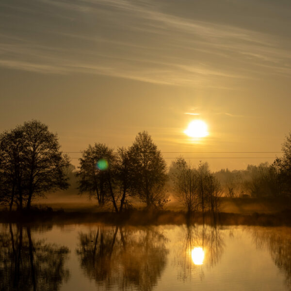 Zimowy wschód słońca